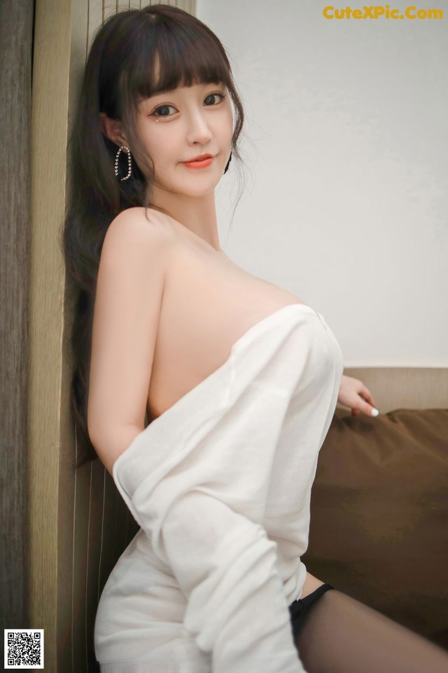 YouMi Vol.680: Zhu Ke Er (朱可儿Flower) (53 photos) No.26abcd